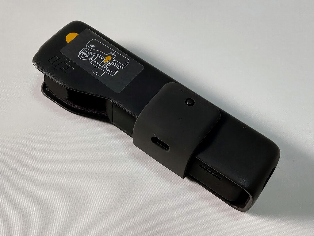 DJI Osmo Pocket キャリーケースに収納